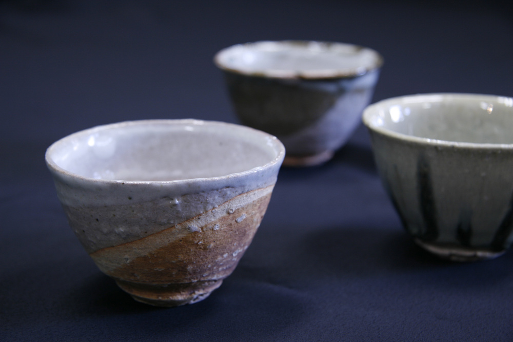 谷井芳山作「煎茶碗」